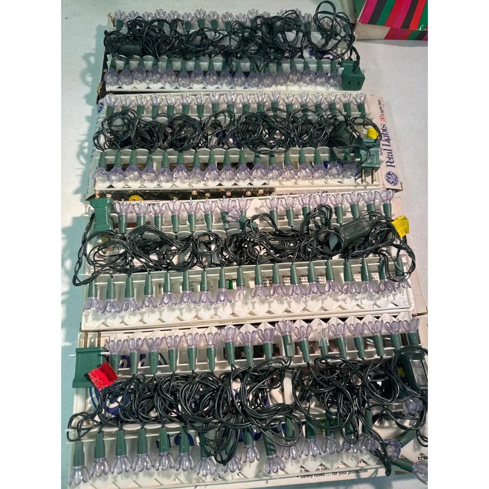 Vintage GE Petal Lights 35 Light Set StringA-Long Clear Bulbs Lot of 4 UXPL2-35C